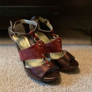 Kenneth Cole Reaction heels